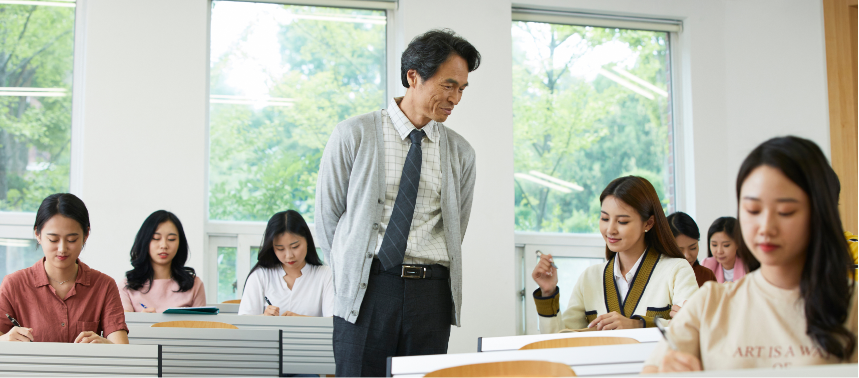 TRUNG TÂM TIẾNG NHẬT CHUYÊN SÂU QUY MÔ 1000 HỌC VIÊN
